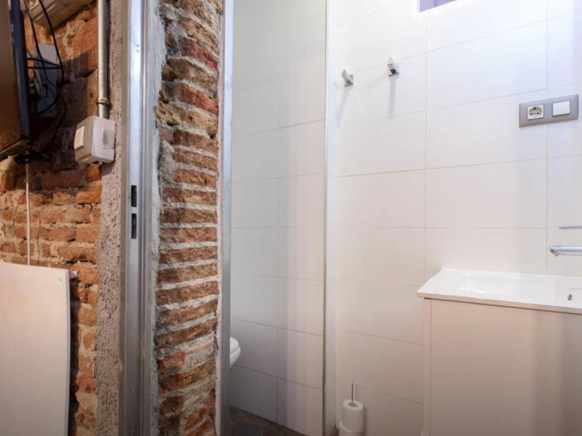 Chueca Loft Apartment Madrid Exterior photo